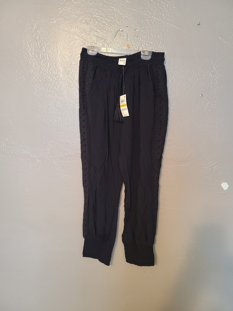 American Rag Women Smocked Elastic Waist and Cuffs Crochet-Trim Soft Pants-S.