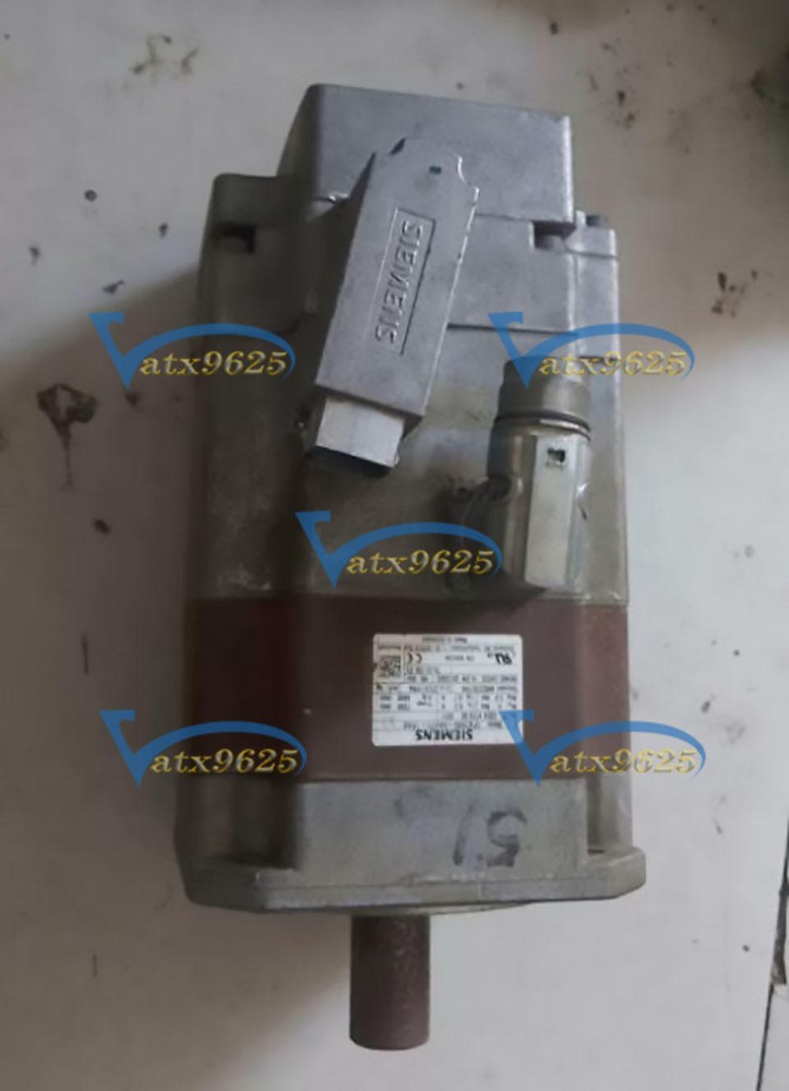 One Siemens Servo Motor 1Fk7060-5Ah71-1Fh0 Used