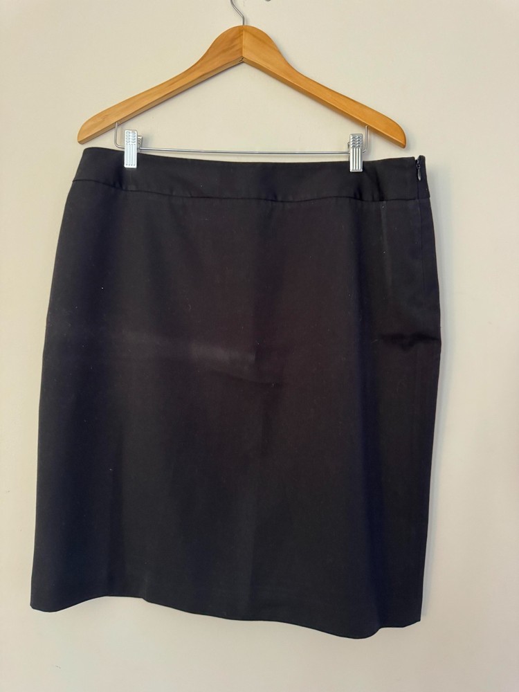 Anne Klein Stretch Pencil Skirt Black Knee Length Zip Back Women Size 16