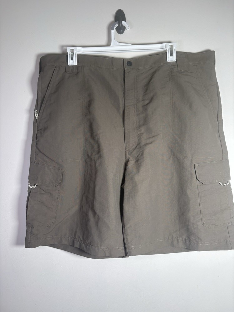 Wrangler Men's Outdoor Performance Utility/ Hiking Shorts Size 44 Relaxed Fit