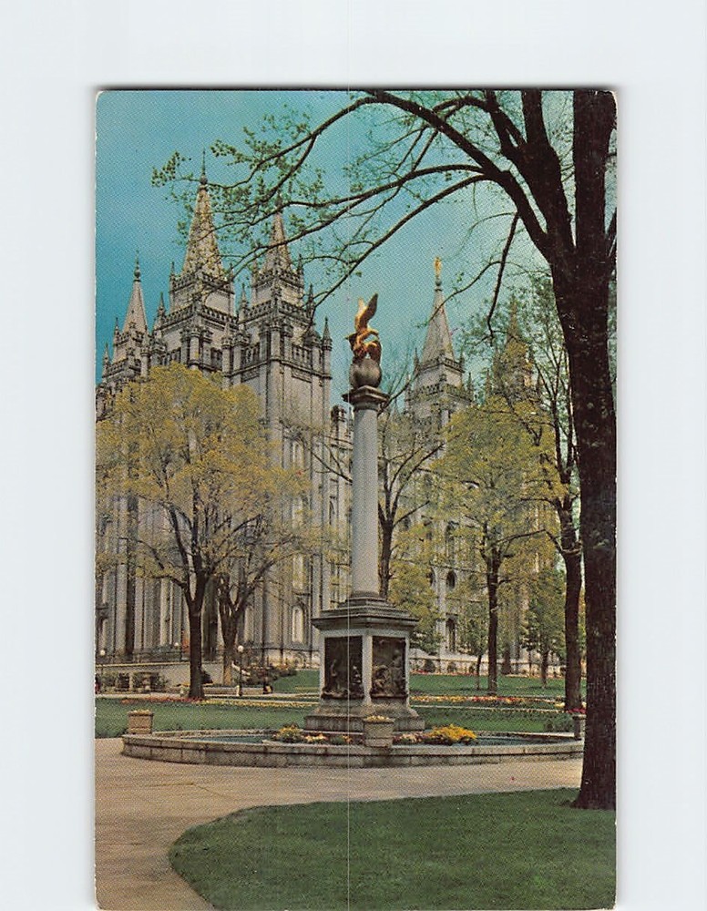 Postcard Seagull Monument And Mormon Temple Salt Lake City Utah USA