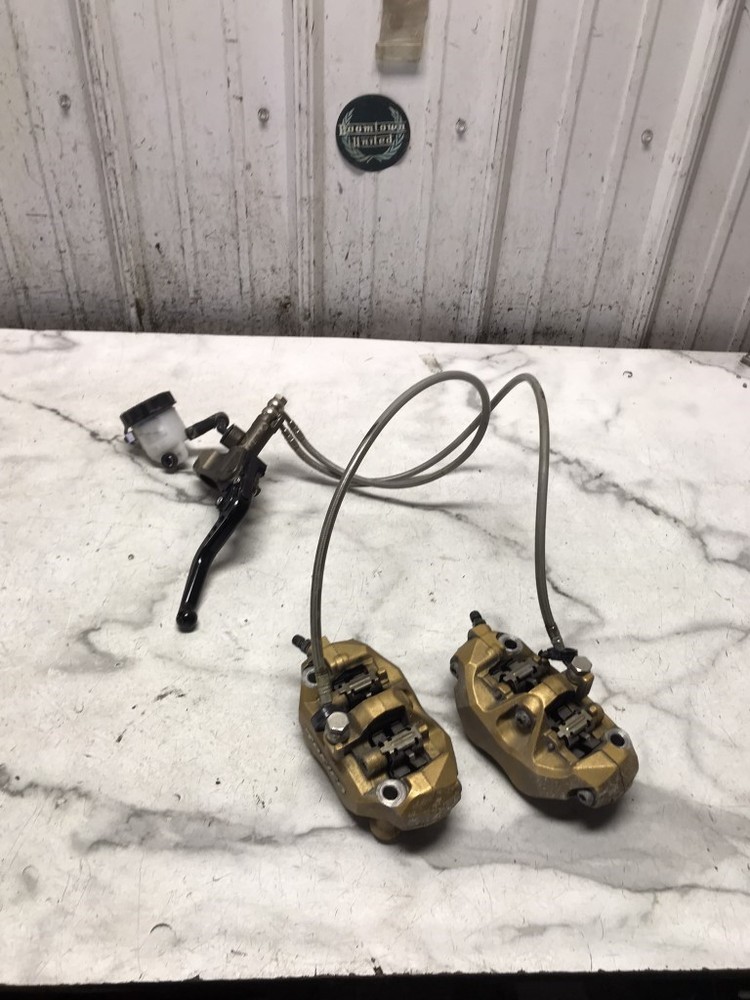 05 Kawasaki ZX 1000 ZX10 R ZX10R Ninja Front Brake Assembly Calipers Cylinder