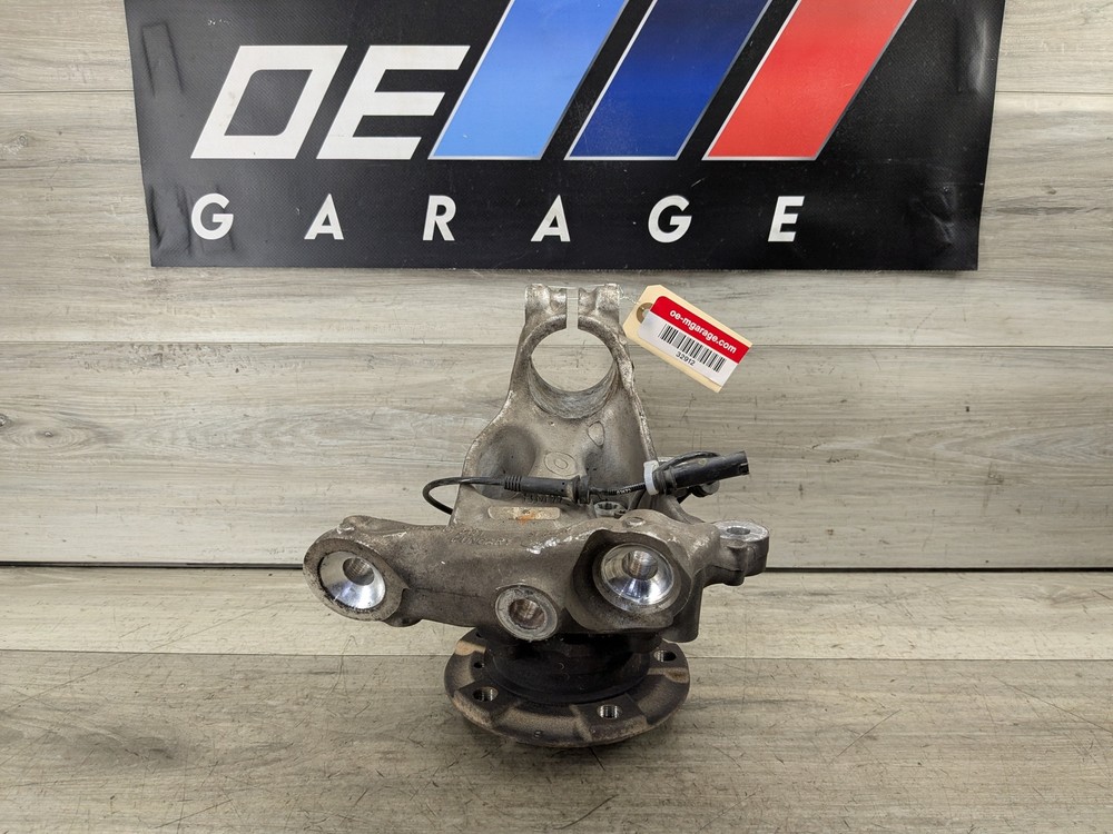 14-20 OEM BMW F22 F23 RWD Front Right Passenger Side Spindle Hub Carrier Knuckle
