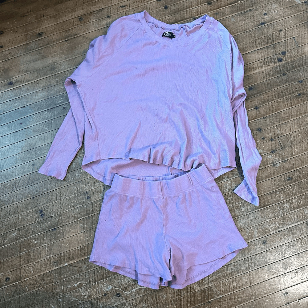 Zyia ribbed pink loungewear S athleisure shorts set