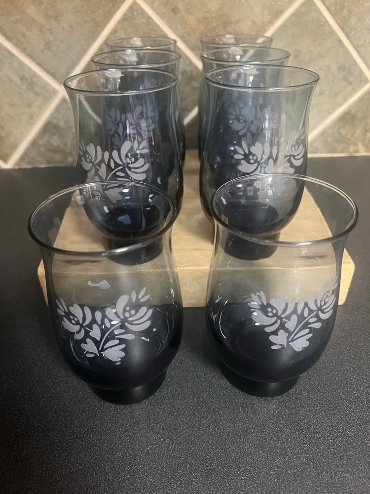 Set of 8 Pfaltzgraff Etched Yorktowne 14 fl oz Glass Tumblers USA 5 1/4” Tall