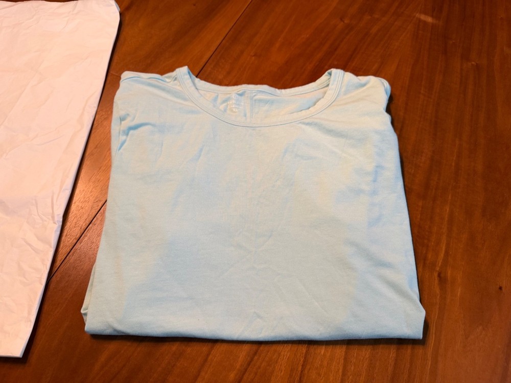 T by TALBOTS Womens XL Top T Shirt Blouse SS Light  BLUE NICE LOOK