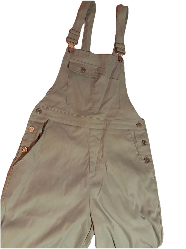 SHEIN Light Green Overall Jumpsuit M Adjustable Straps Pockets Casual minimalist