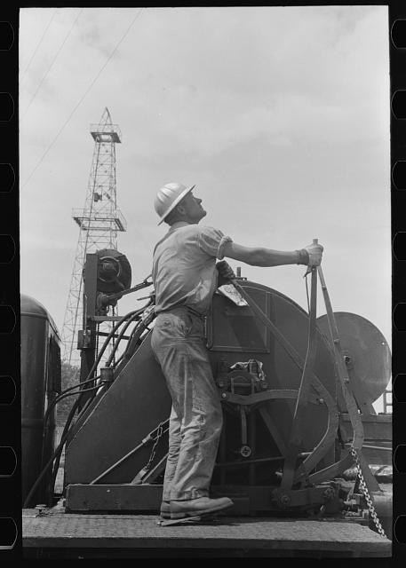Oklahoma City,Oklahoma,OK,Farm Security Administration,FSA,Oil Well,1939,2