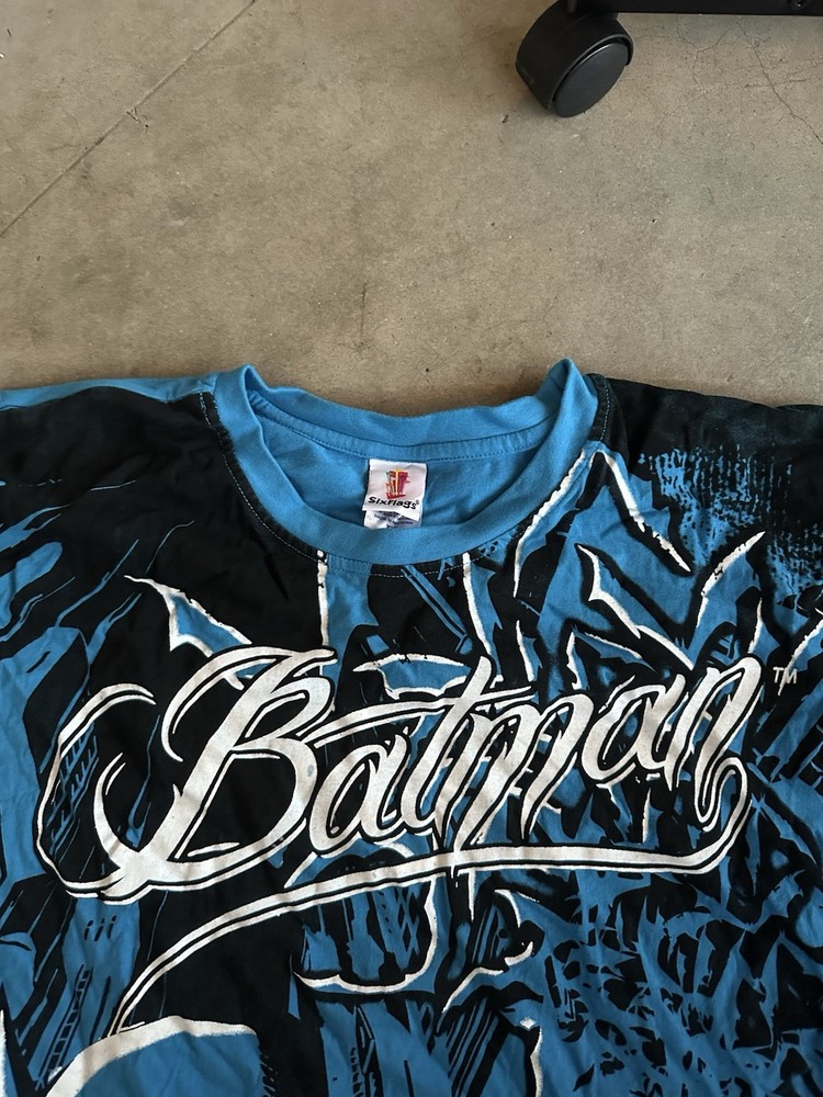Vintage Y2K Six Flags All Over Print Batman Tee Shirt Size 2xl Extremely Rare