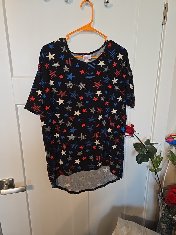 LuLaRoe XS IRMA Shirt Americana Solid Black Popsicle Stars Fourth Of July