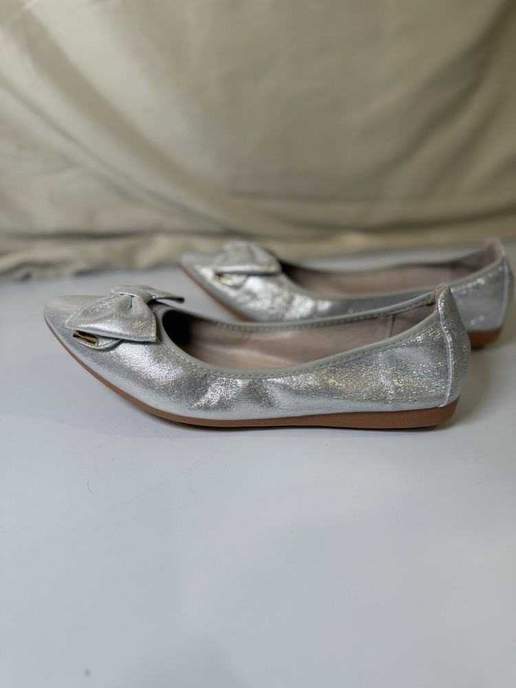 Women’s Silver  Ballet Flats Foldable Dressy Slip On Bowknot Pointed Size 8