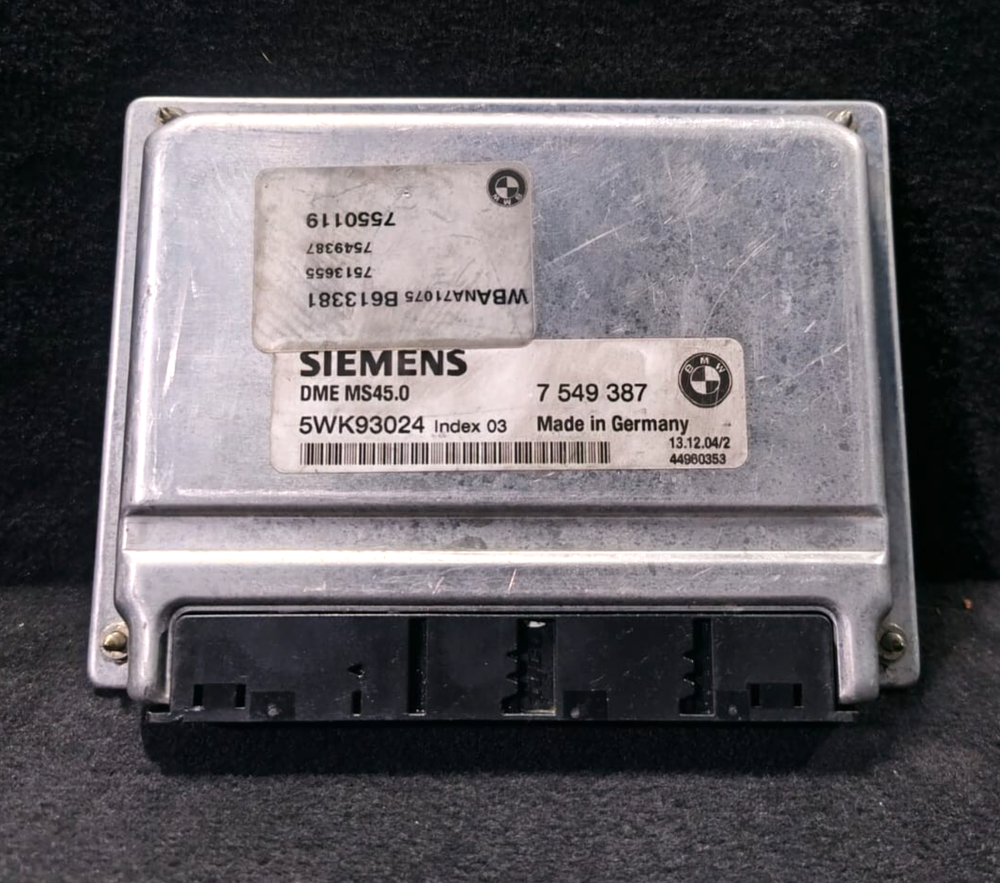 BMW 525i E60  M54 ENGINE CONTROL UNIT ECU MODULE ONLY 5WK93024 MS45.0 - 7549387