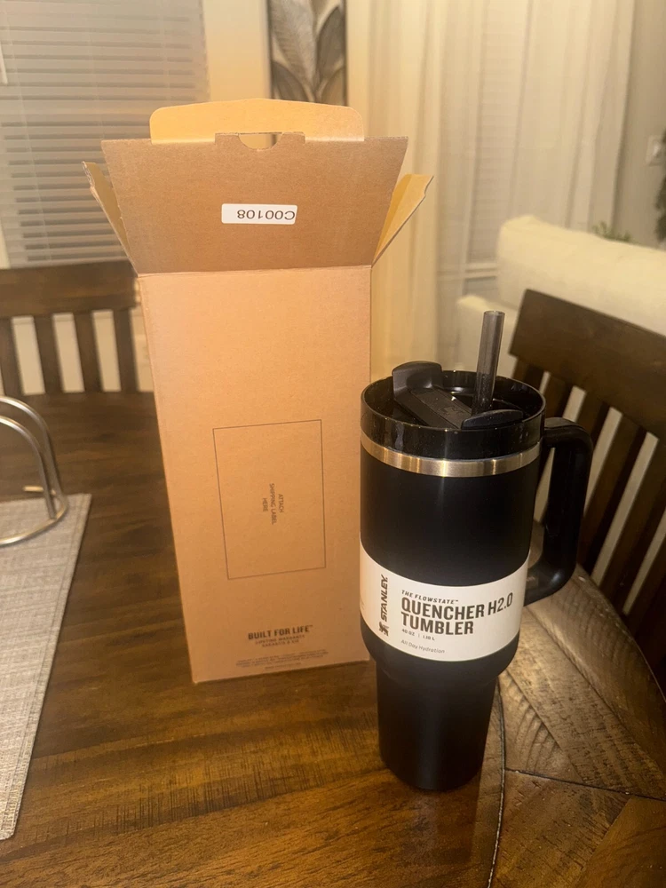 Stanley Quencher H2.0 FlowState 40oz Tumbler - Black