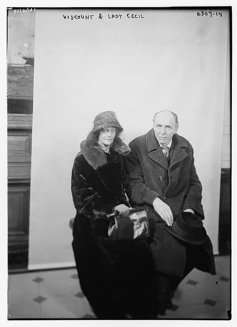 Photo:Viscount & Lady Cecil Portrait 1910s Bain News Service