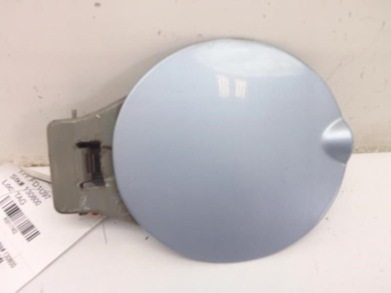 97 FORD TAURUS FUEL FILLER DOOR 117402