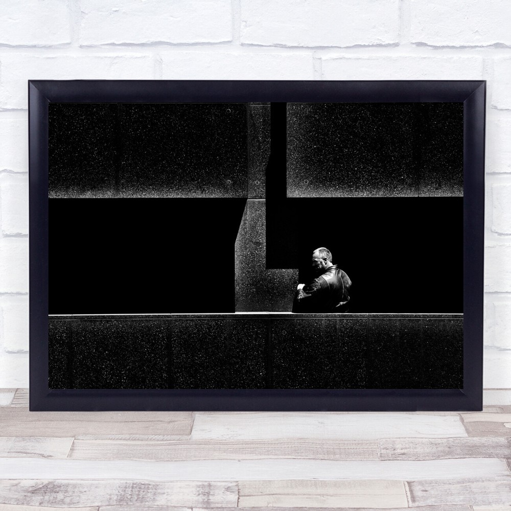 Man Street Urban London Graphic Dark Low Key Low-Key England Wall Art Print