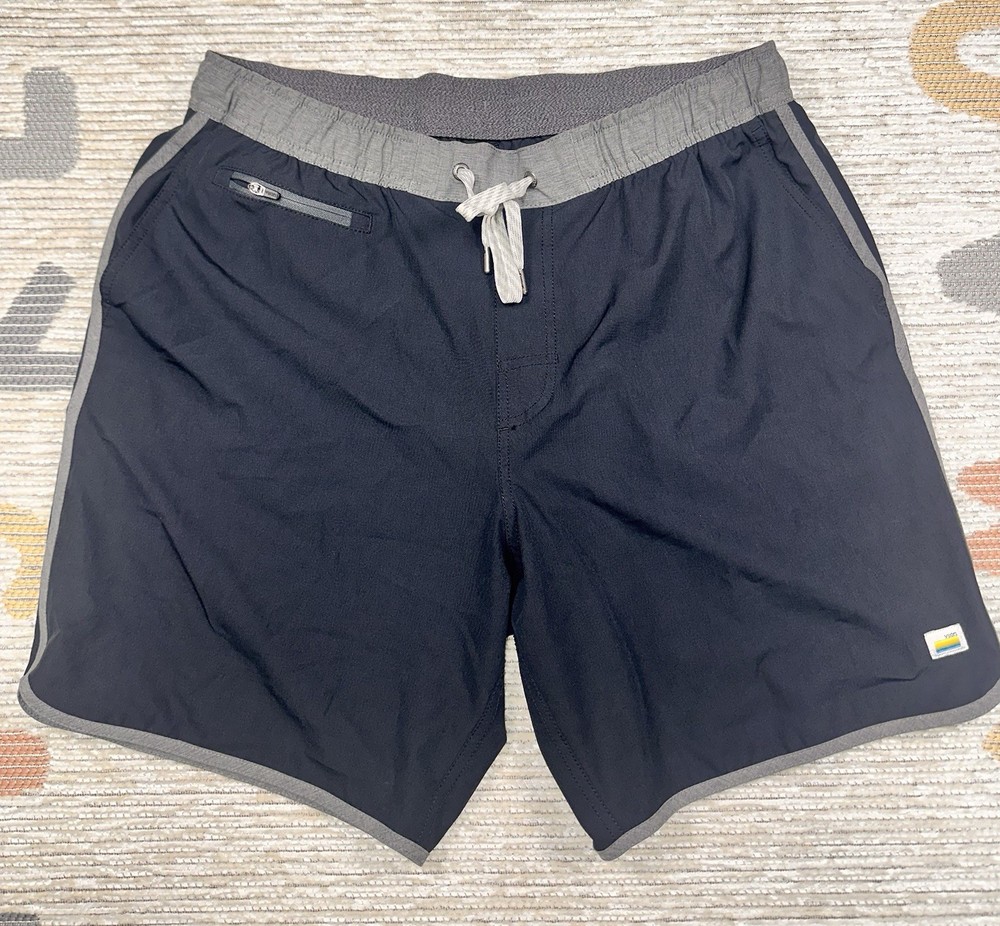 Vuori Banks Shorts Mens X-Large Black Gray Hybrid Athletic Unlined Gym