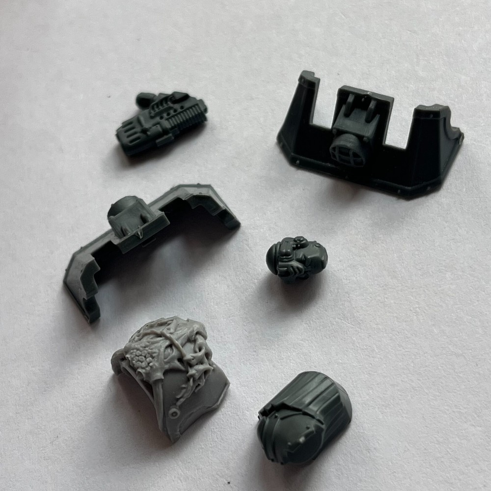 Ultramarines Warhammer 40.000 Army Miniature model Games 40K Spare Bits/Bitz-15