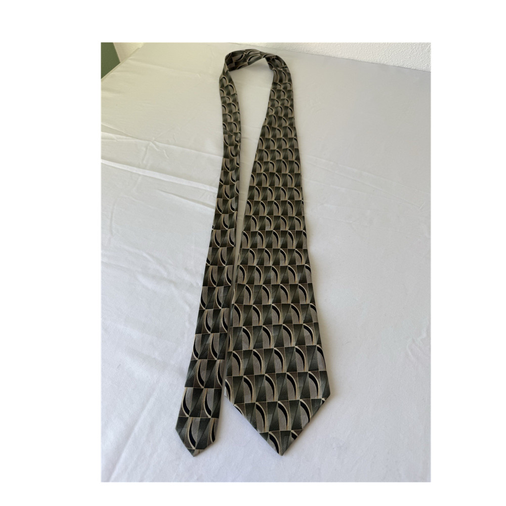 Pierre Cardin Men's Black Beige Gray Geometric 100% Silk Woven Tie