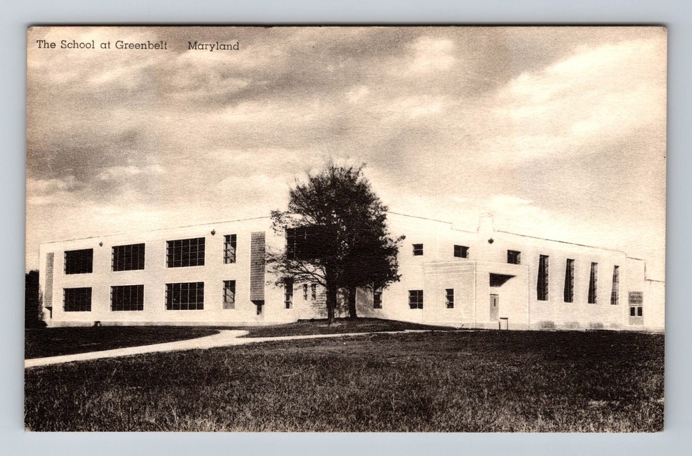 Greenbelt MD-Maryland, Scenic View Of The School Vintage Postcard