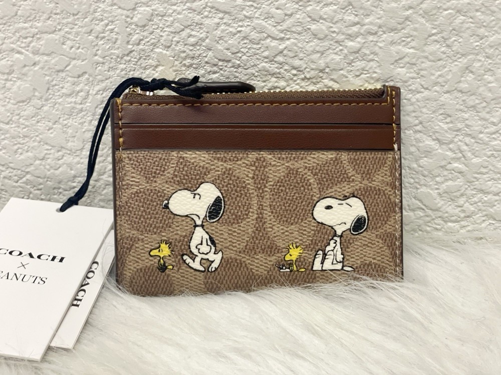 Coach X Peanuts Mini Skinny ID Case Signature Canvas W/Snoopy Print CBT14 NWT