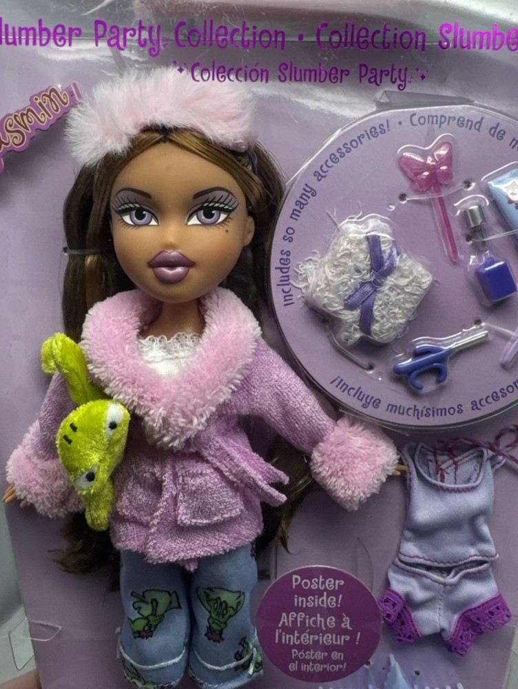 BRATZ Slumber Party Yasmin Doll with PJs & Accessories 2024 New