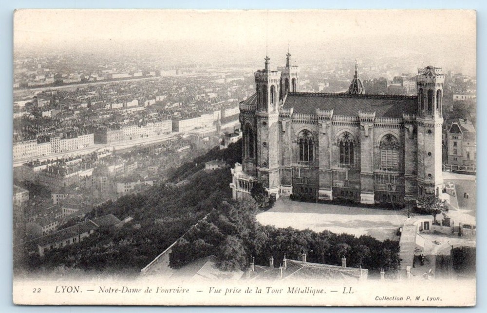 Notre-Dame de Fourviere - Lyon FRANCE Postcard