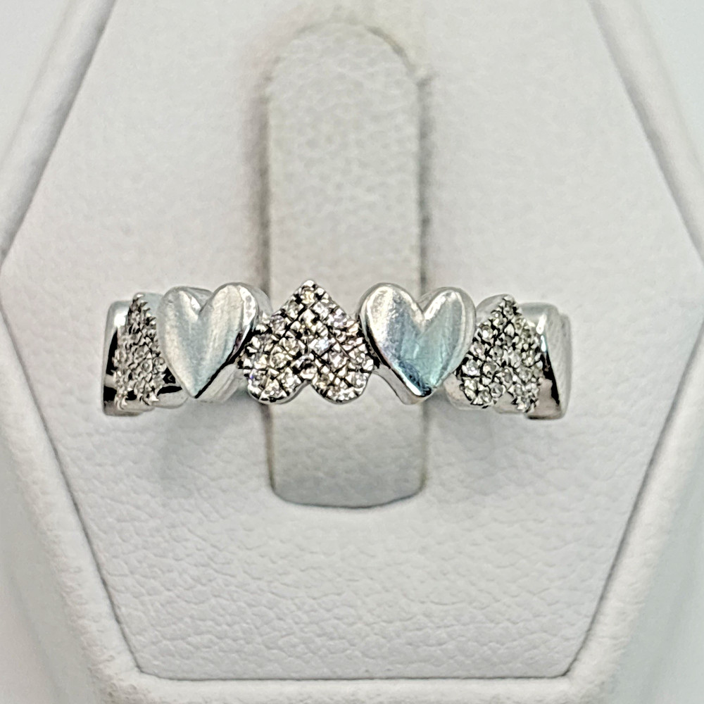 STUNNING .925 Vintage Sterling Silver Estate Heart Ring Size 7 Colorless stone