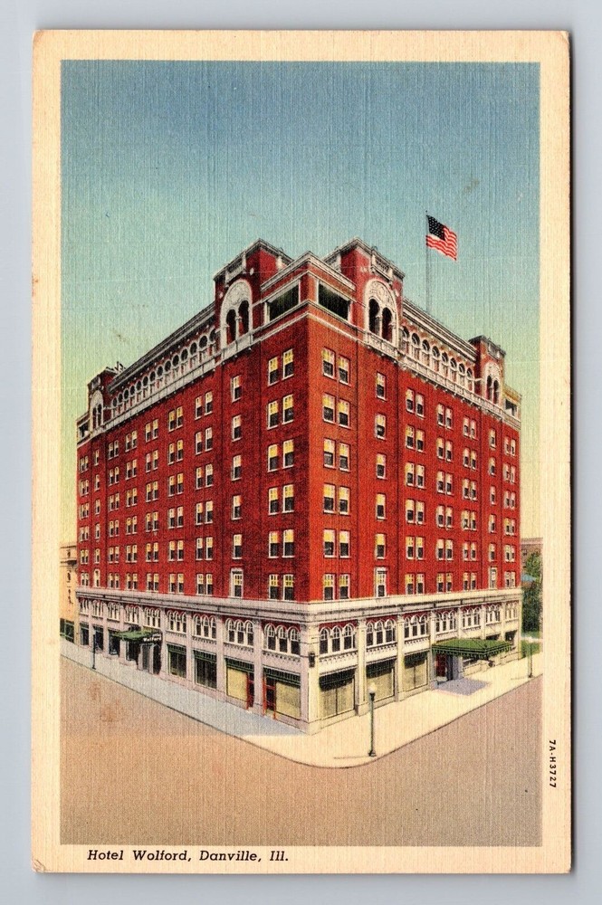 Danville IL-Illinois, Hotel Wolford, Harrison and Hazel St. Vintage Postcard