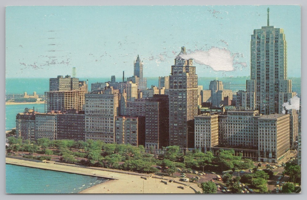 Hotel & Resort~Air View Drake Hotel @ Chicago Illinois~Vintage Postcard
