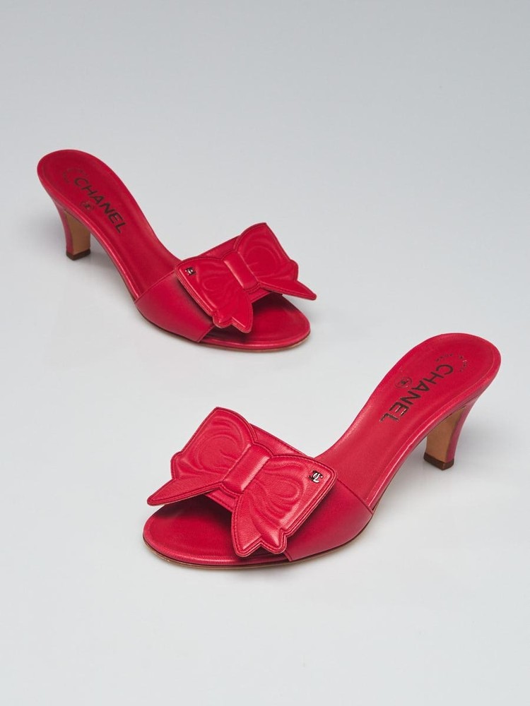 Chanel Pink Leather CC Bow Heeled Sandals Size 5.5 36 Open Toe