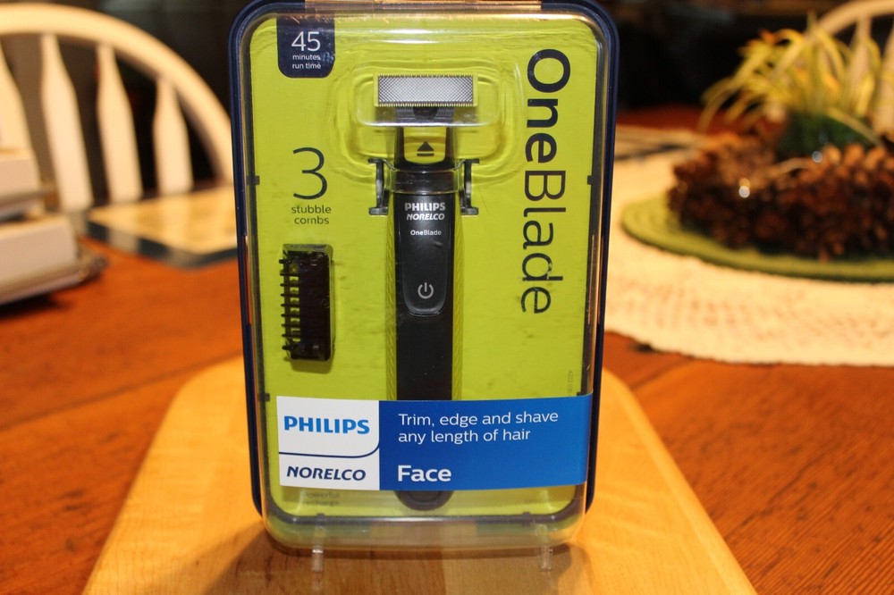 PHILIPS NORELCO ONEBLADE HYBRID ELECTRIC FACE TRIMMER/SHAVER QP2520/70, NEW