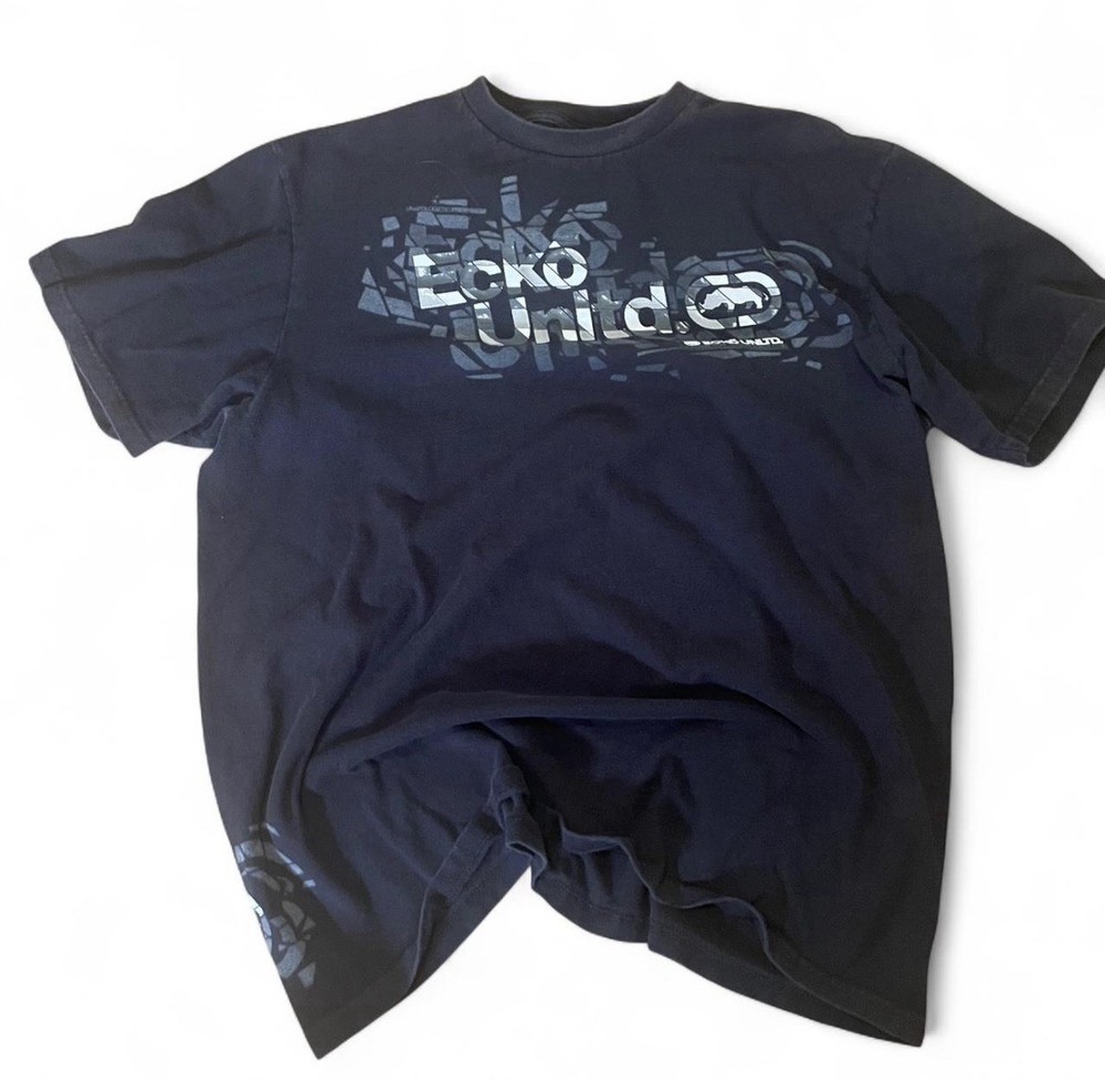 Ecko Unltd. The Classic T-Shirt Large Black Cotton Graphic Print Short Sleeve