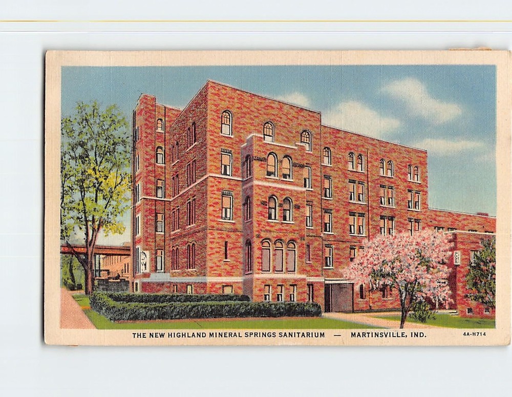 Postcard The New Highland Mineral Springs Sanitarium Martinsville Indiana USA