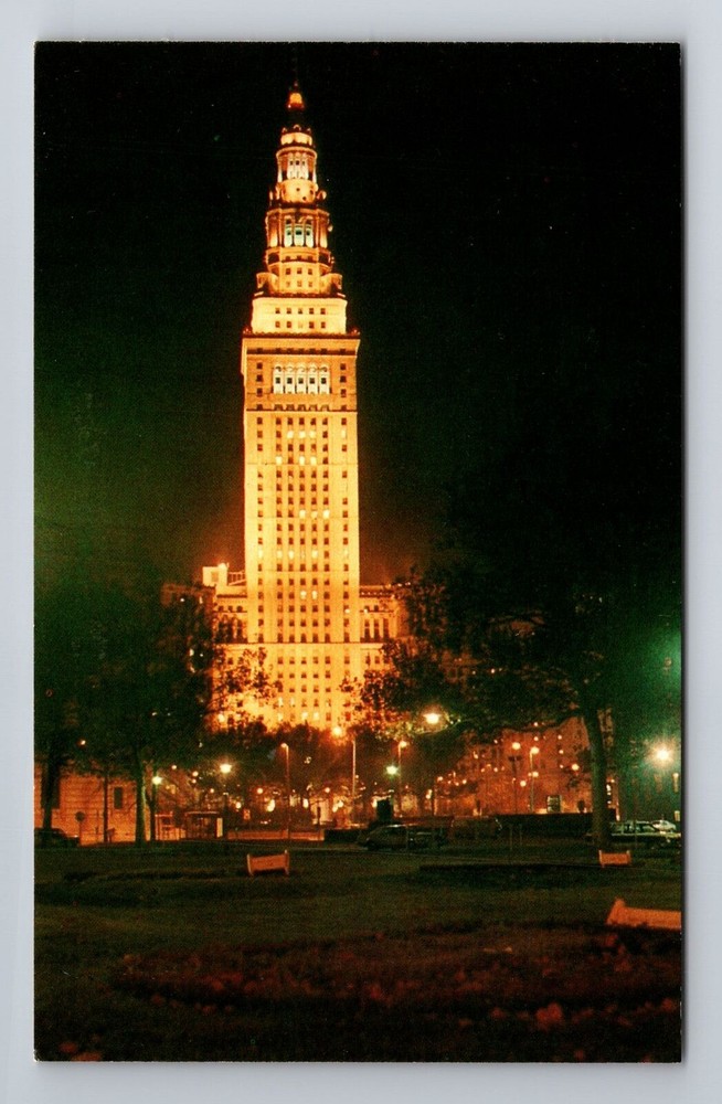 Cleveland OH-Ohio, Terminal Tower, Antique, Vintage Souvenir Postcard