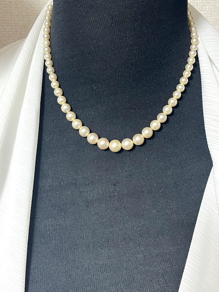 Graduated Pearl Necklace 41cm Silver Clasp Vintage