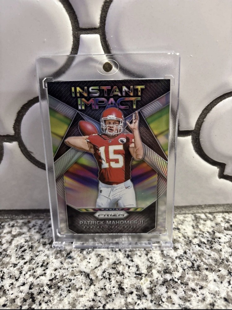 2017 Panini Prizm Patrick Mahomes Instant Impact RC