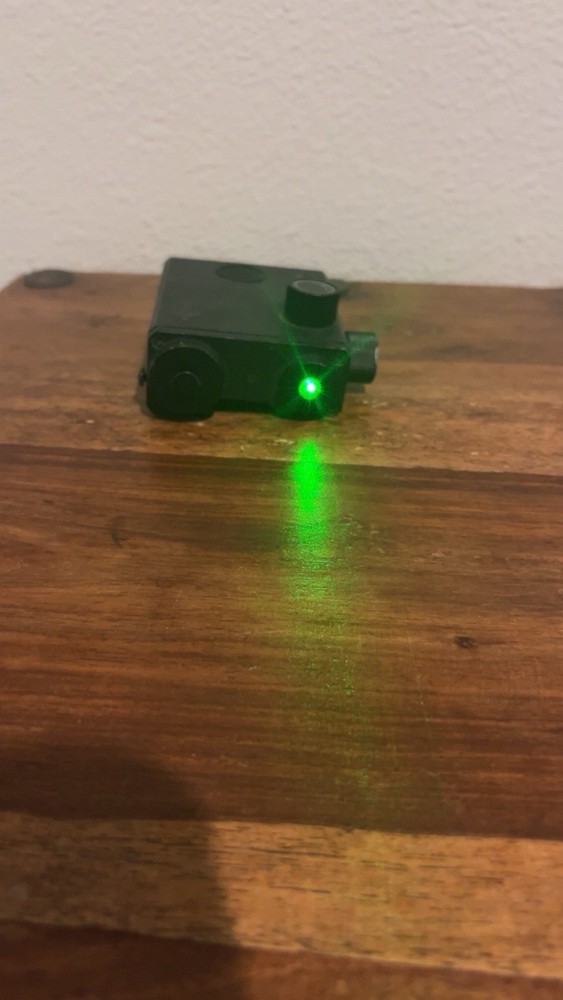Sightmark Green Laser Sight Picatinny Rail Mount Rifle Optic Black Used