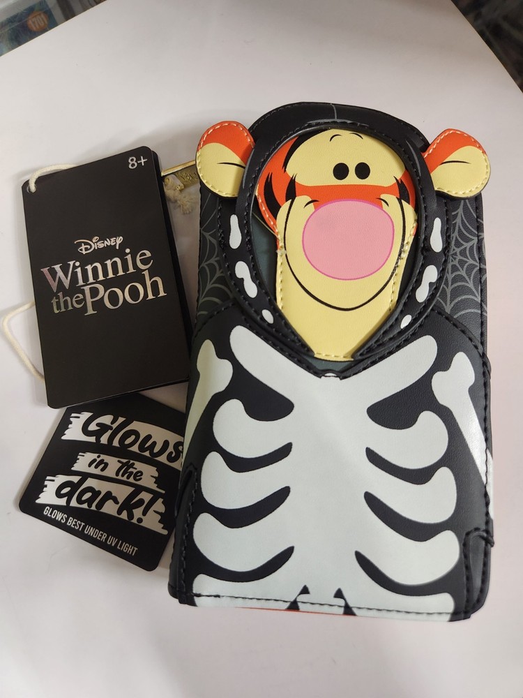 Loungefly Wallet NWT Disney Winnie The Pooh Tigger Skeleton Halloween Eeyore