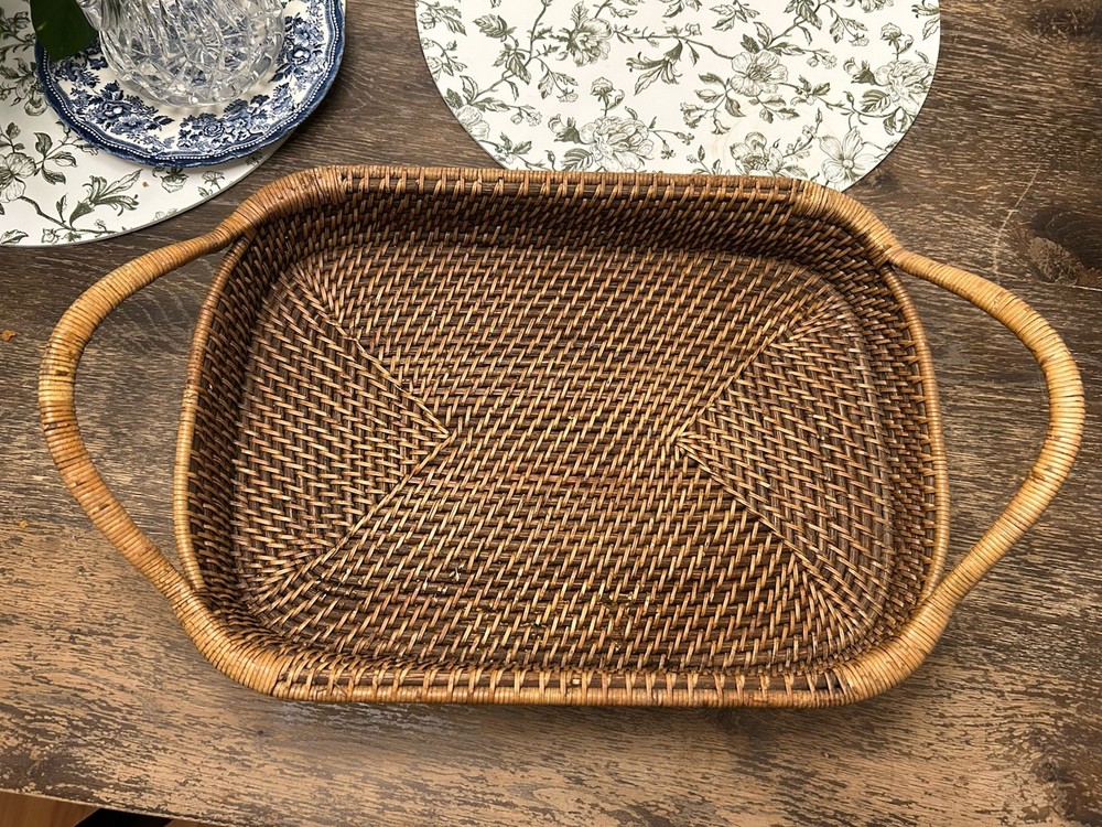 PAMPERED CHEF Rectangle Wicker Serving Basket for Casseroles and Dishes
