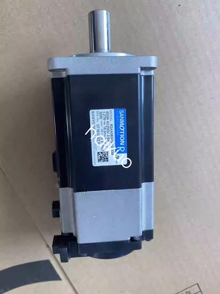 1PCS New SANYO DENKI R2AA06040FCP00M Servo Motor via FedEx or DHL