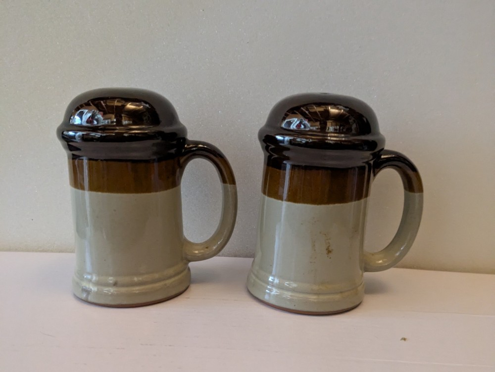 Vintage Stonewear 2 Tone Brown Beige Drip Glaze Salt Pepper Shakers 1970s
