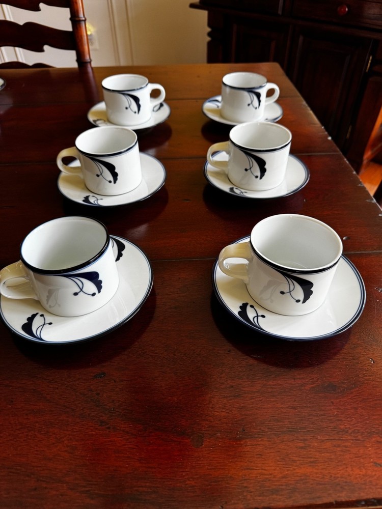 Dansk Flora BAYBERRY NAVY Coffee Tea Cup/Mug & Saucer Set of 6