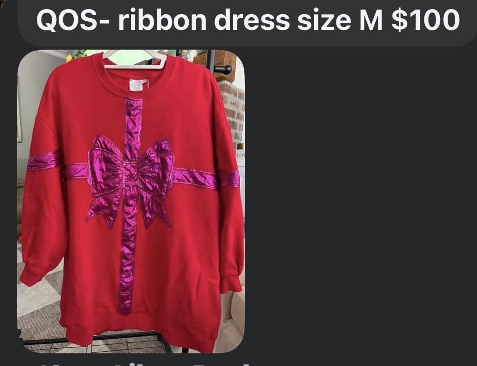 Queen of Sparkle Ribbon Bow Red Pullover Sweatshirt Size M