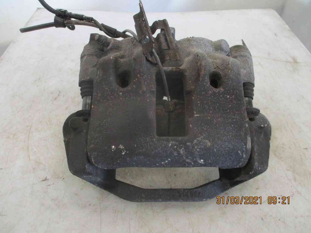Nissan ATLEON ETRIERAVDNISSAN Front Right Brake Caliper
