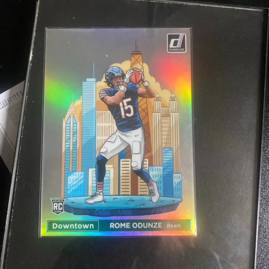 Rome Odunze Rookie 2024 Downtown Chicago Bears Chase Pack 1/35