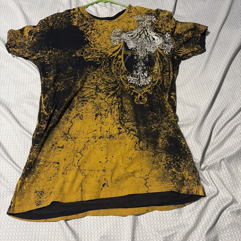 Y2K Archaic by Affliction Men's Large Cross AOP T-Shirt Gold Black Grunge Goth