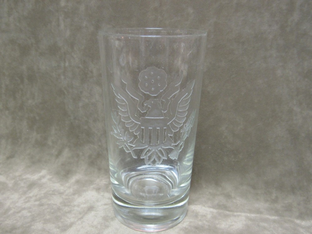 Heavy Etched Glass Tumbler American Eagle US Army Insignia on Crystal Clear