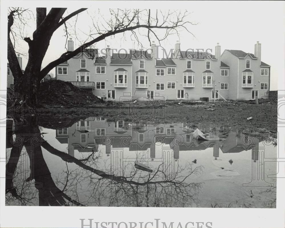 1982 Press Photo Clarkson Place Condominium in Charlotte's Third Ward