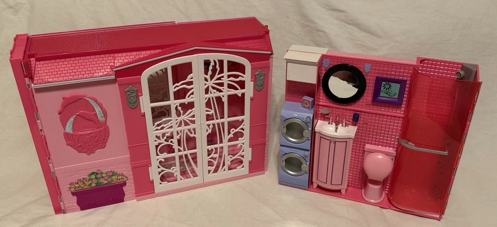 2007 Mattel Barbie My House Playset Pink/White Bathroom/Kitchen READ